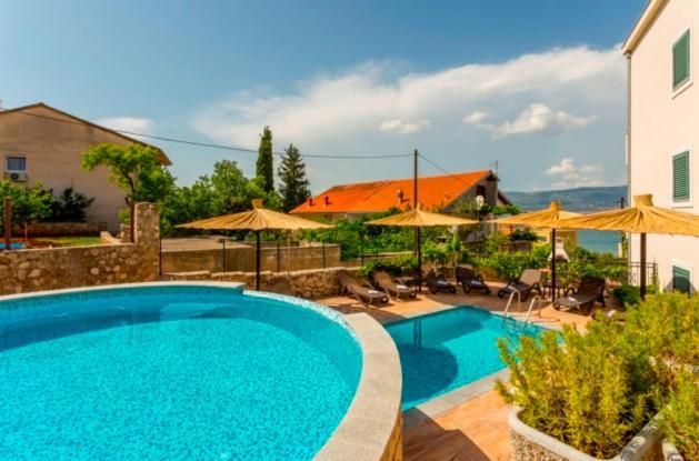 סלאטינה Seaesta Apartment Pool And Beach מראה חיצוני תמונה